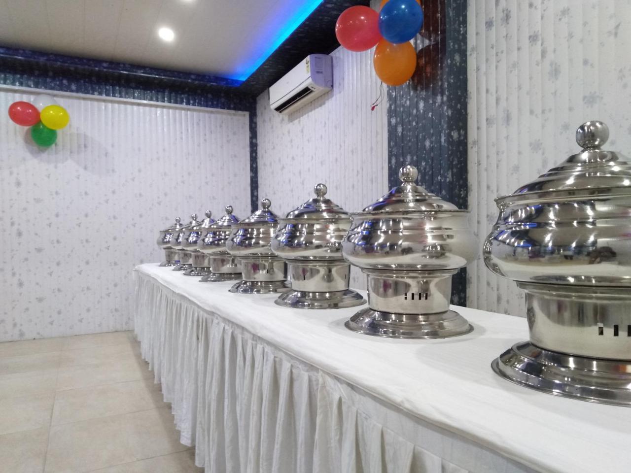 Hotel Paras Plaza Rishīkesh Exterior foto